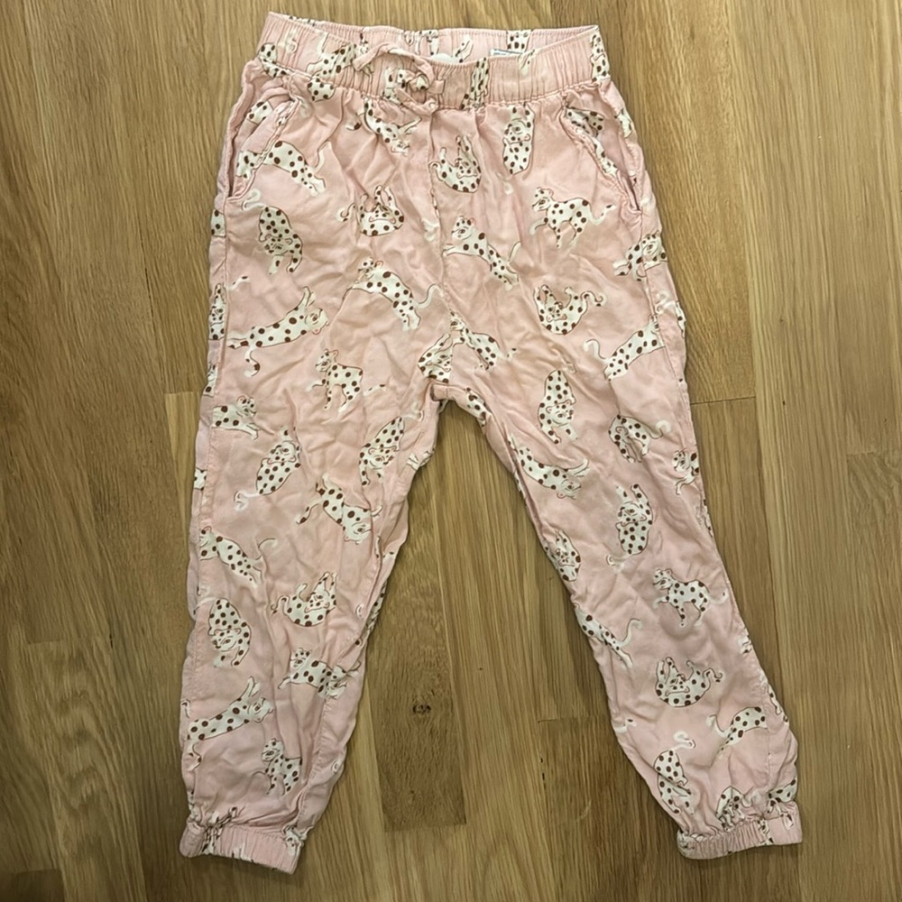Leopard joggers